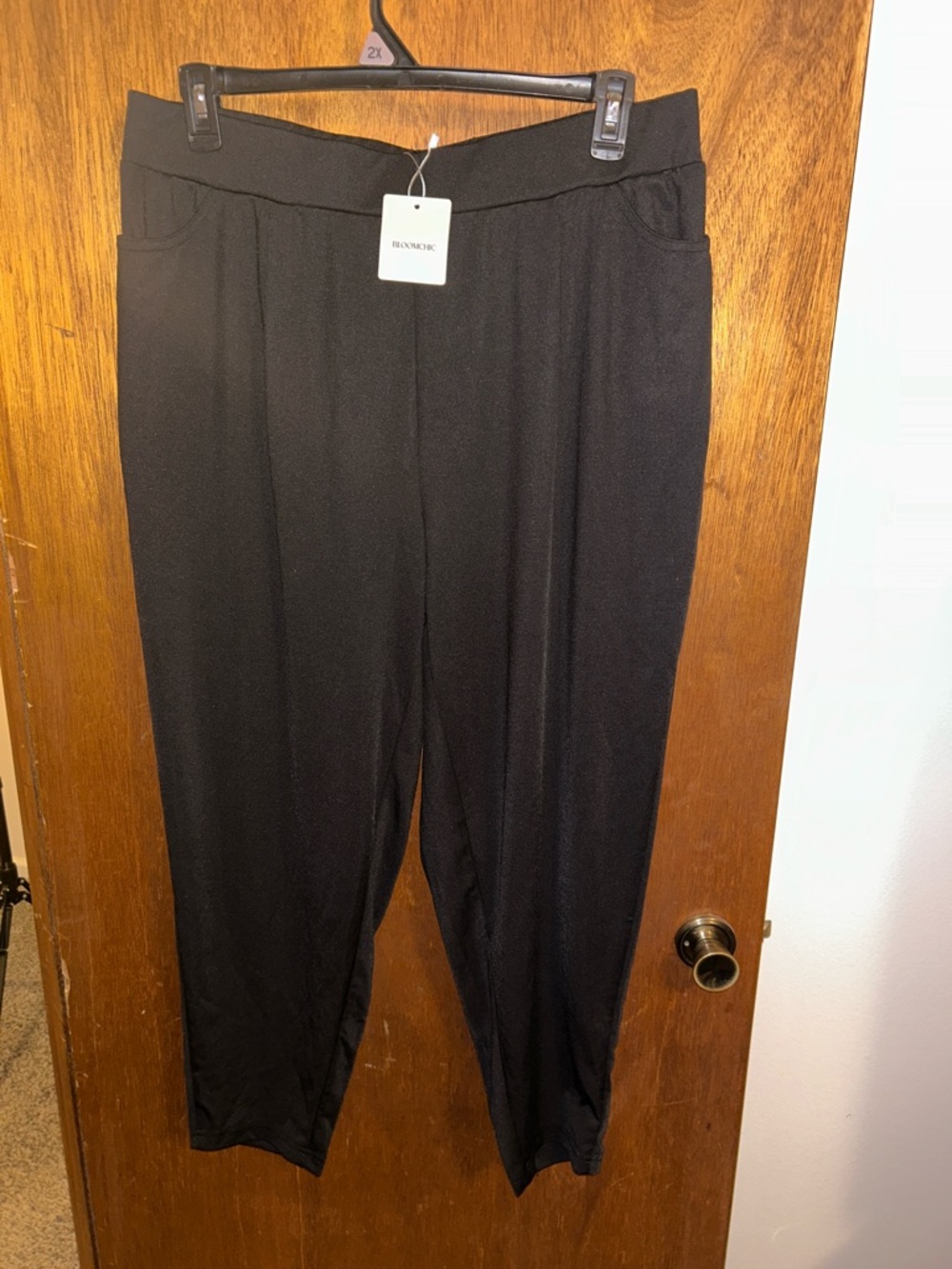 BloomChic Black Women's Ponte Pull-On Trousers